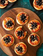 Mini-Spider-Pizzas.jpg