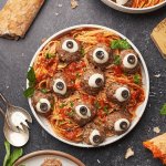 Spooky-Eyeball-Spaghetti-and-Meatballs.jpg