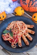 Creepy-Severed-Hand-Spaghetti.jpg