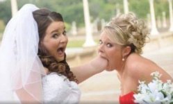 e93f0e0a-weddingfails-interesting-photoshoot.jpg